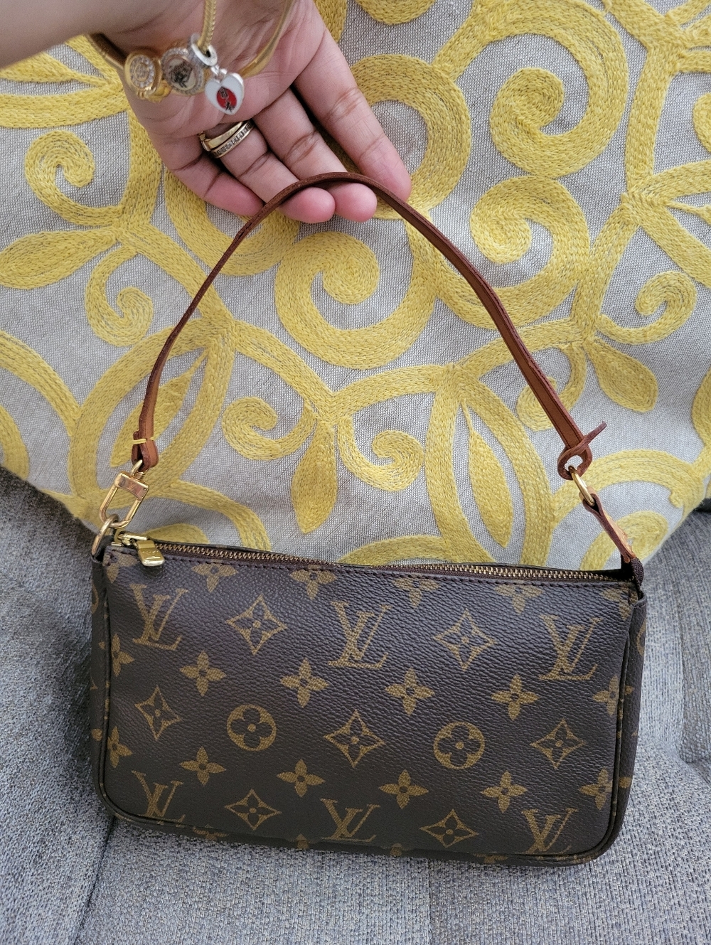 Louis Vuitton Brown Monogram Canvas Mini Bag with Gold Hardware - Picture 2 of 15